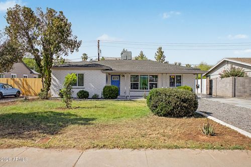 532 E Cheery Lynn Rd, Phoenix, AZ, 85012-2608 | Card Image