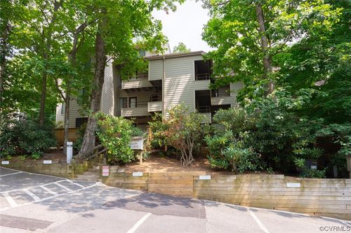 309 Dobie, ROSELAND, VA, 22967-8002 | Card Image