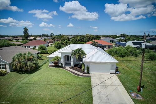 402 Sw 25th Pl, Cape Coral, FL, 33991 | Card Image