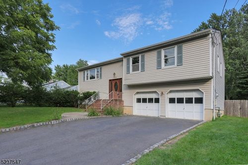 2128 W Broad St, Scotch Plains, NJ, 07076-4756 | Card Image