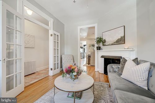 1823 4th St Nw, WASHINGTON, DC, 20001-1816 | Card Image
