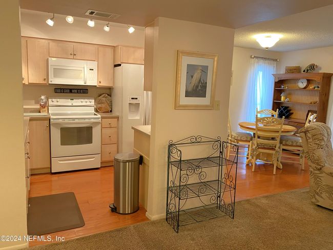 B - 210 River Bend Pl, Condo with 1 bedrooms, 1 bathrooms and null parking in WELAKA FL | Image 10