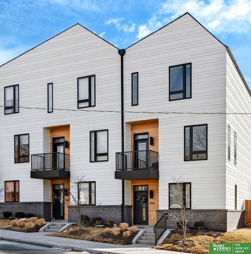 5324 Elmwood Plz, Omaha, NE, 68106-1023 | Card Image