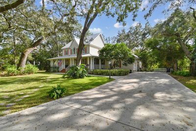 6008 Hammock Woods Drive, House other with 5 bedrooms, 4 bathrooms and null parking in Odessa FL | Image 2