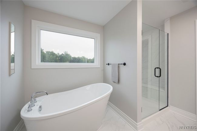13 Kestrel Ct, House other with 5 bedrooms, 4 bathrooms and null parking in Orchard Park NY | Image 10