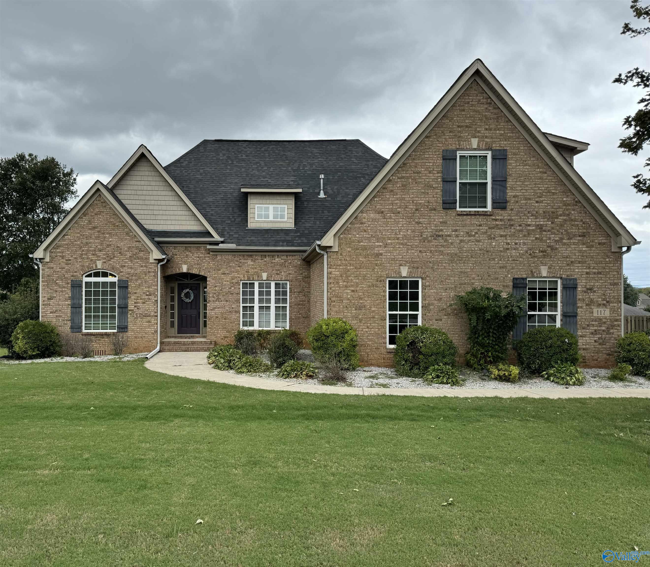 River Meadow Way, Huntsville, AL 35811