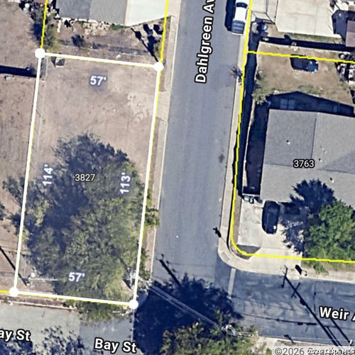 3827 Bay St, San Antonio, TX, 78237-4153 | Card Image