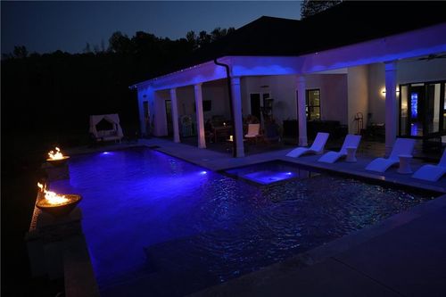 2786 Vaughan Dr, Gainesville, GA, 30506-1230 | Card Image