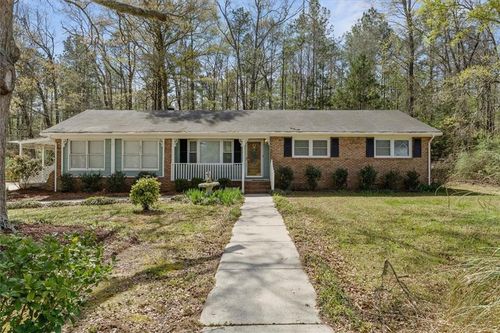120 Clifford Cir, Griffin, GA, 30223-8404 | Card Image