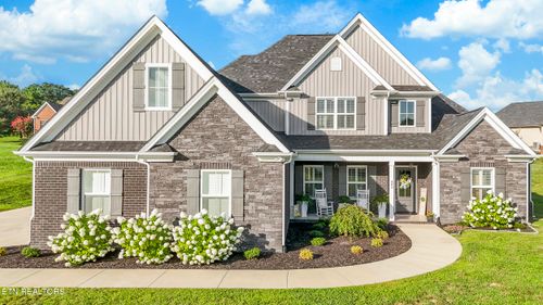 403 Cummings Ct, Morristown, TN, 37814-2887 | Card Image