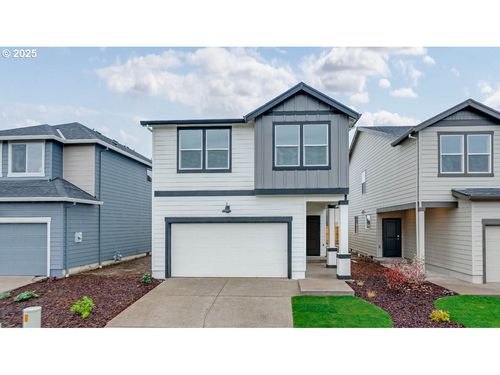 2982 T St, Springfield, OR, 97477-4691 | Card Image