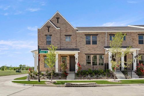 627 Redwood Way, Mansfield, TX, 76063-6976 | Card Image