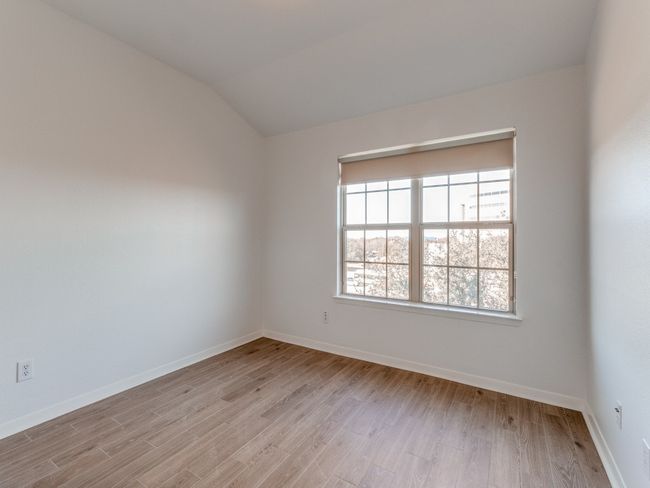 Guest Rm #2 on 3rd Level | Image 29