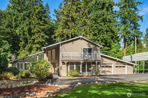 19910 78th Ave Se, Snohomish, WA, 98296-5106 | Card Image