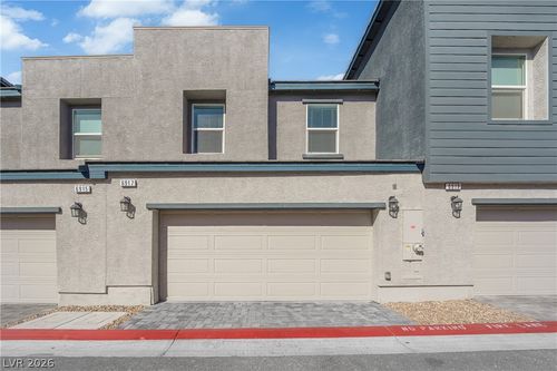 6917 Stafford Hill St, Las Vegas, NV, 89166-6092 | Card Image
