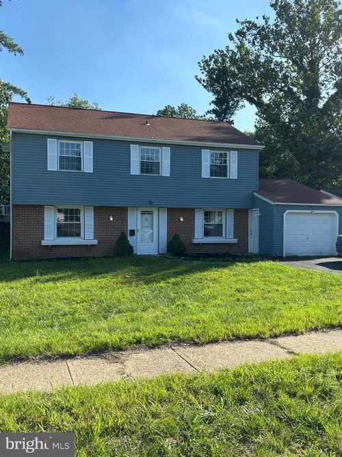 10 Pensdale Ln, Willingboro, NJ, 08046-2714 | Card Image