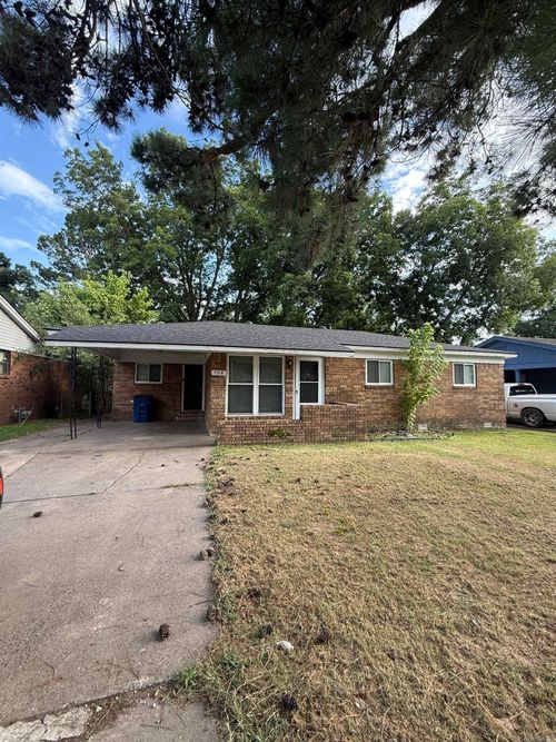 708 Annelle St, North Little Rock, AR, 72117-3802 | Card Image