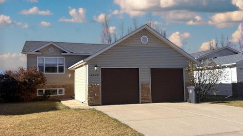 4622 Miners Rd W, Coalhurst, AB, T0L0V2 | Card Image