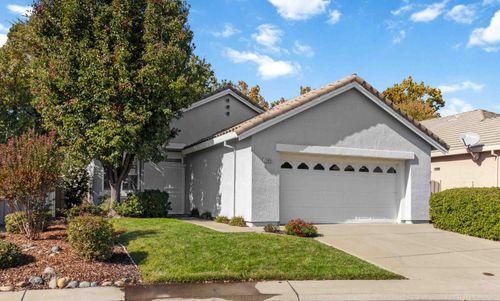 7389 Apple Hollow Loop, Roseville, CA, 95747 | Card Image