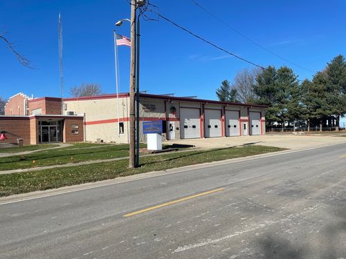 325 N Main St, Cisco, IL, 61830-6549 | Card Image