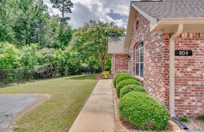 804 Charmant-12 | Image 39