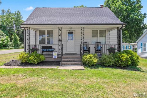 701 Vine St, Festus, MO, 63028-1343 | Card Image