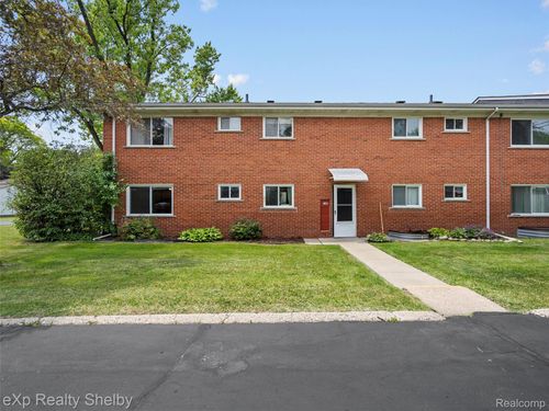 28-3100 Linwood Avenue, Royal Oak, MI, 48073 | Card Image