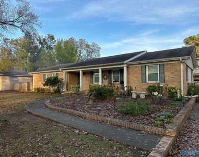 1606 3rd Avenue Sw, House other with 3 bedrooms, 1 bathrooms and null parking in Decatur AL | Image 3