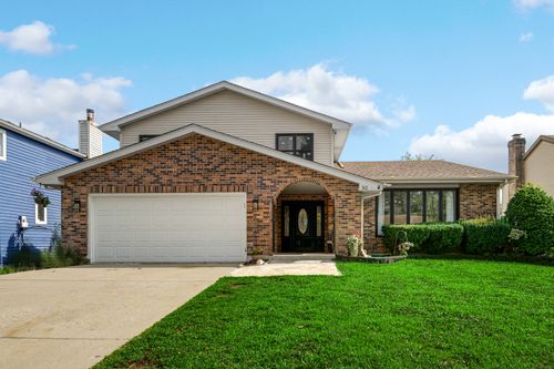 310 Terry Ln, Bloomingdale, IL, 60108-1865 | Card Image
