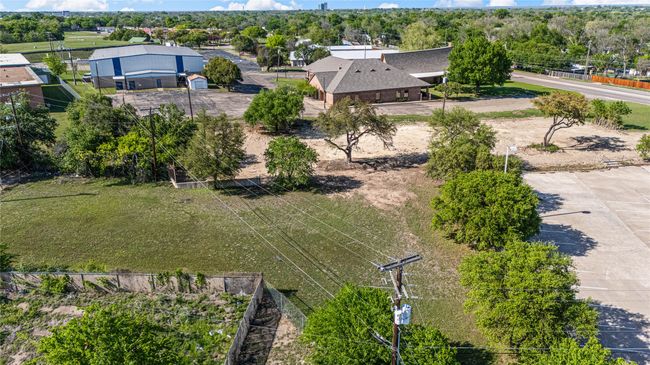 720 N New Rd, Home with 0 bedrooms, 0 bathrooms and null parking in Waco TX | Image 20