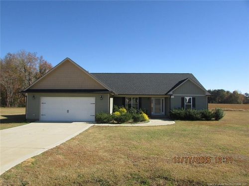 109 Hawks Croft Ct, Erwin, NC, 28339-3205 | Card Image