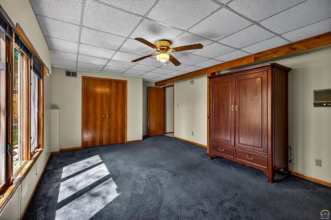 3835 Sw Wood Valley Dr, House other with 5 bedrooms, 3 bathrooms and null parking in Topeka KS | Image 24