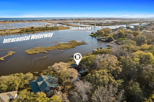 110 Hickory St, House other with 4 bedrooms, 3 bathrooms and 2 parking in Sunset Beach NC | Image 9