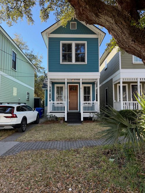 19 Engel St, Charleston, SC, 29403-7436 | Card Image