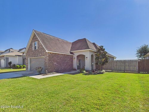 204 Whispering Meadows Rd, Broussard, LA, 70518-7931 | Card Image