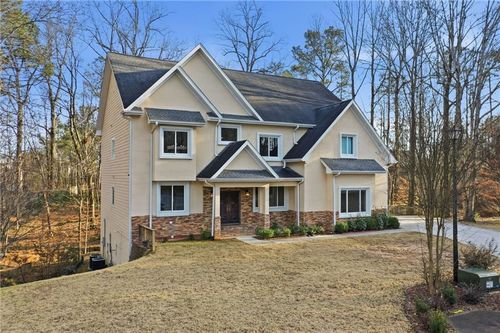 6831 Augusta Mnr, Suwanee, GA, 30024-1640 | Card Image
