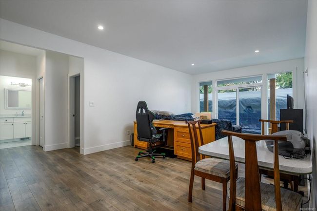 2339 York Cres, House other with 4 bedrooms, 3 bathrooms and 4 parking in Nanaimo BC | Image 16