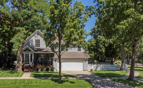 410 Belleplaine Ave, Park Ridge, IL, 60068-4106 | Card Image