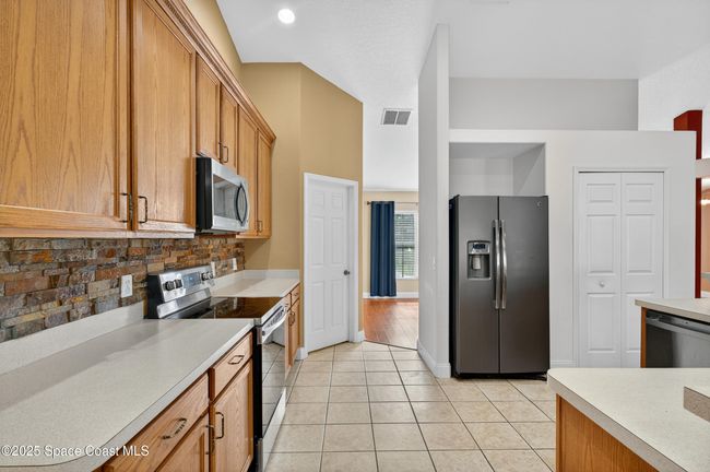 6420 Addax Ave, House other with 5 bedrooms, 3 bathrooms and null parking in COCOA FL | Image 19