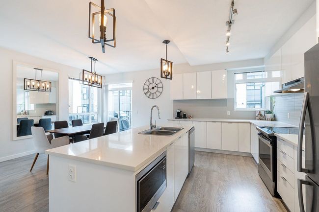 98 - 15111 Edmund Dr, Townhouse with 3 bedrooms, 3 bathrooms and 2 parking in Surrey BC | Image 6