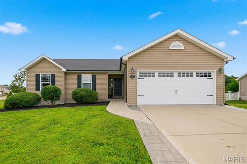 10 Gracie Claire Ct, Moscow Mills, MO, 63362-2370 | Card Image