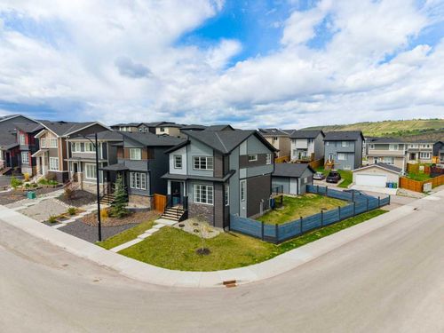 41 Precedence Glen, Cochrane, AB, T4C2W7 | Card Image