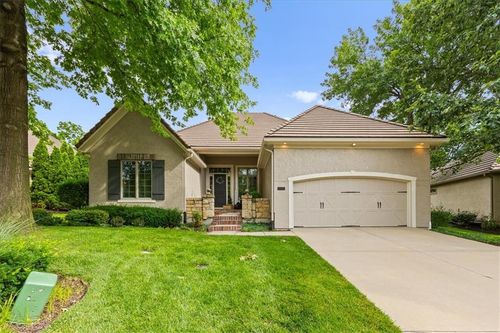 11345 Granada Ct, Leawood, KS, 66211-1337 | Card Image