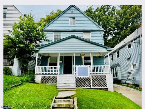 3216 95th St, Cleveland, OH, 44102-4738 | Card Image