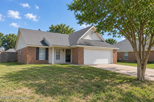 6411 Kristen Dr, Olive Branch, MS, 38654-3367 | Card Image