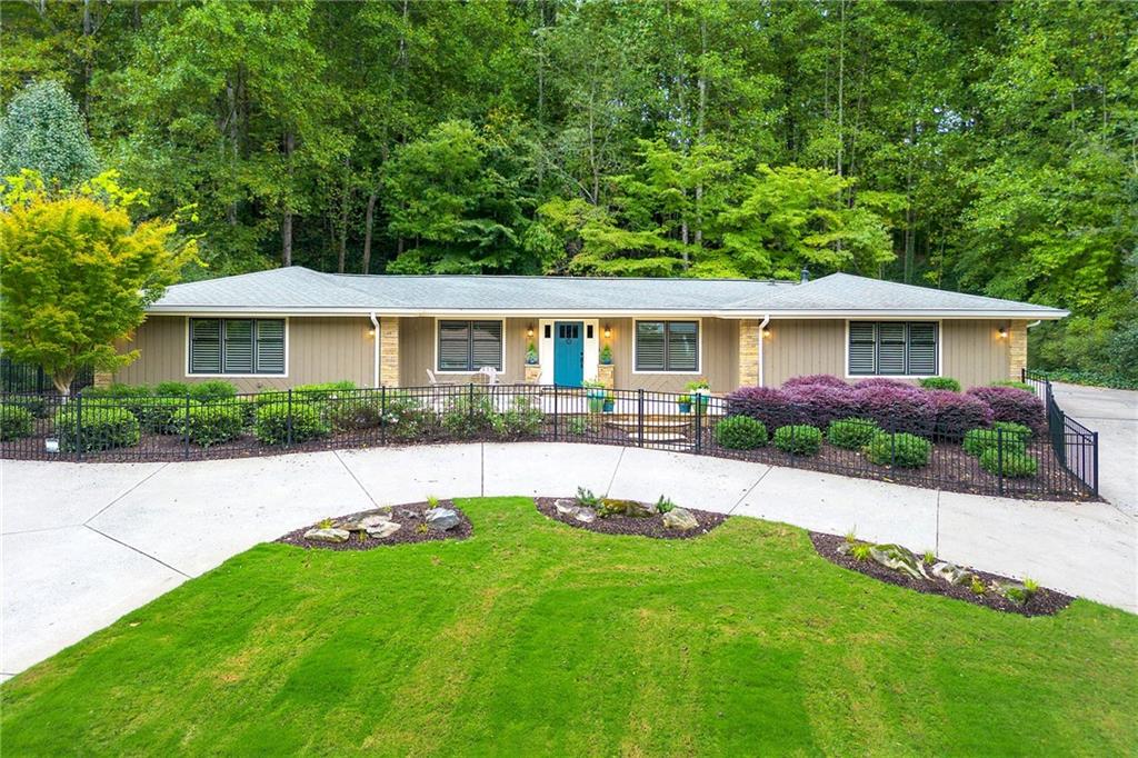 Oakhaven Dr, Roswell, GA 30075