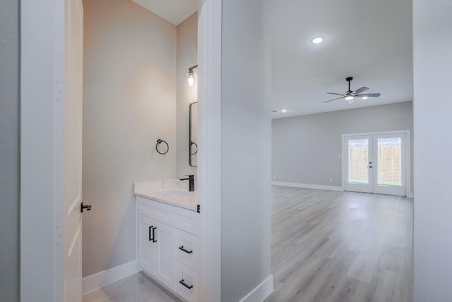 Well-appointed foyer welcomes guests into the open layout | Image 5