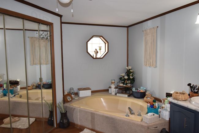 Owner's Bath | Image 9