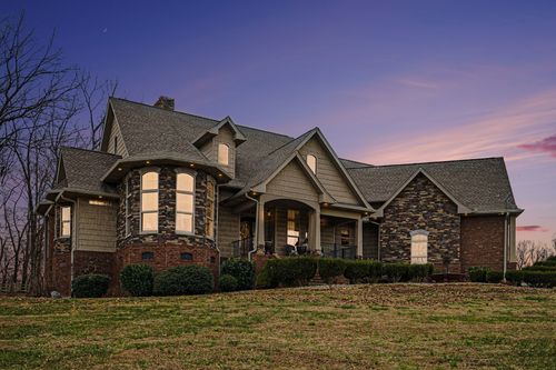 396 N Hunter Rd, Portland, TN, 37148-4920 | Card Image