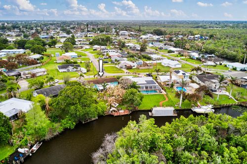 324 Holly Ave, Port St. Lucie, FL, 34952-1338 | Card Image